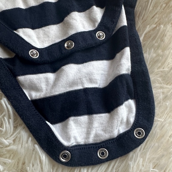 GAP baby bodysuit long sleeve size 12-18 m Set - Picture 6 of 6